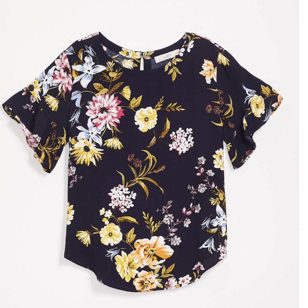 NWT LOFT Garden Flutter Sleeve Top